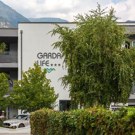 Garda Life Hotel Riva del Garda Kültér fotó